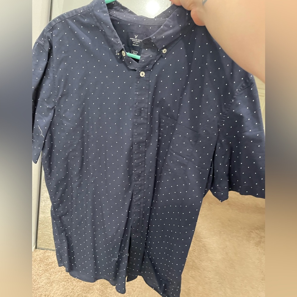 American Eagle men’s button down